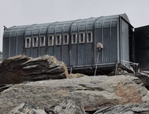 Neubau Cresta Biwak SAC 3032 müM